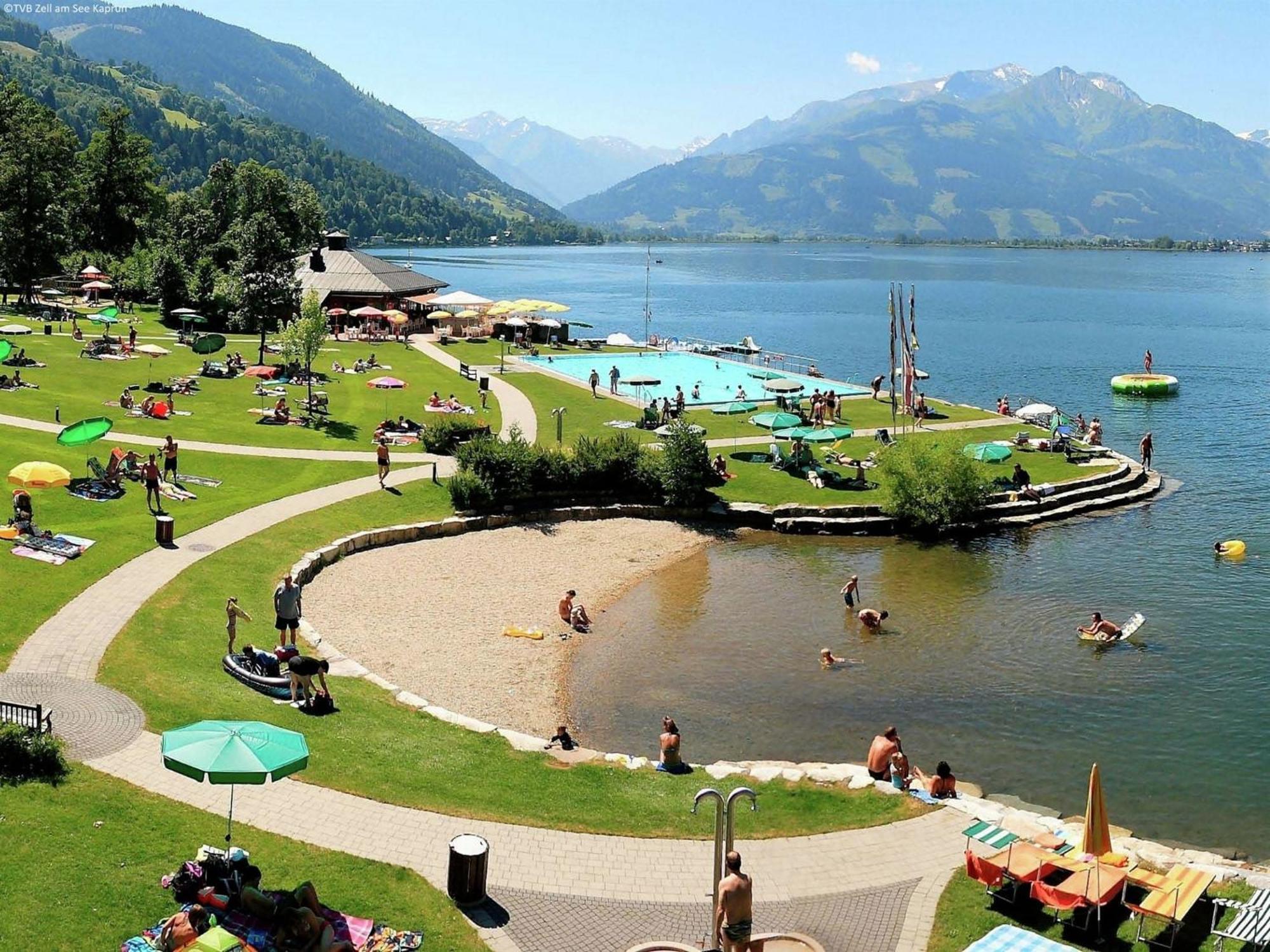 Beautiful Apartment Near Ski Area In Salzburg Zell am See Extérieur photo